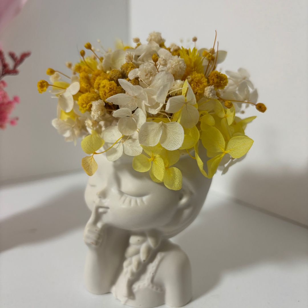 Statuettes Lola