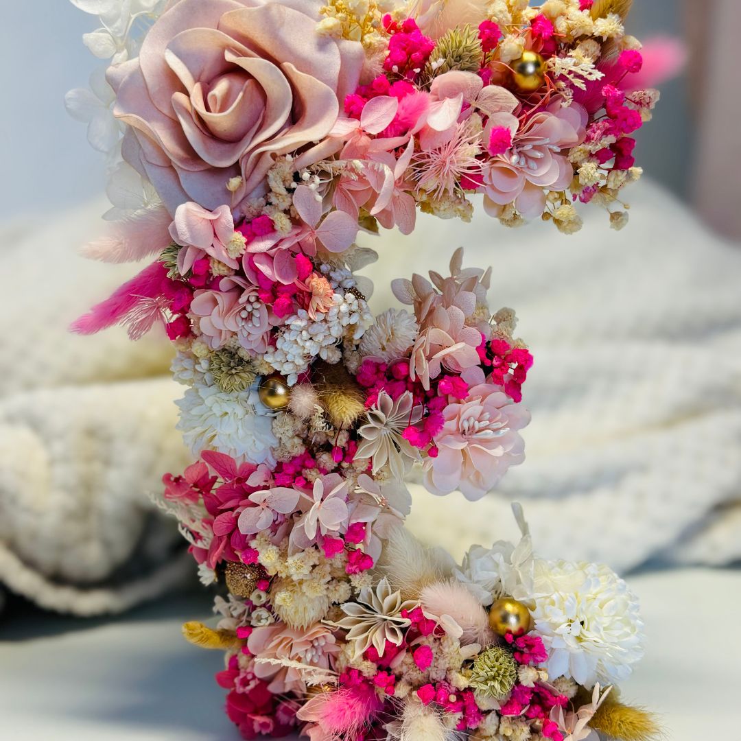 Lettres ou Chiffres en Fleurs Séchées